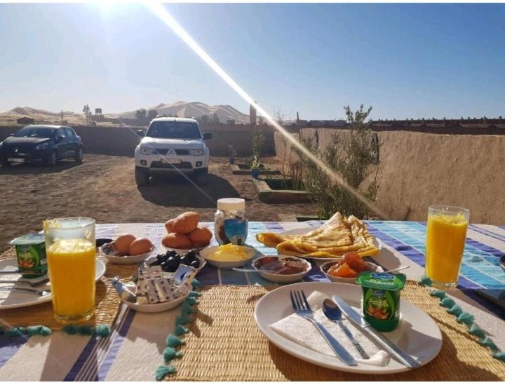 Maison Riad Tamarighte Merzouga Exteriör bild